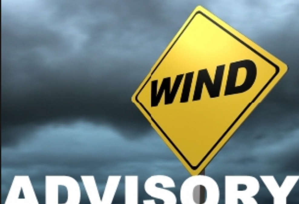 5 Tips on Driving an RV in heavy winds